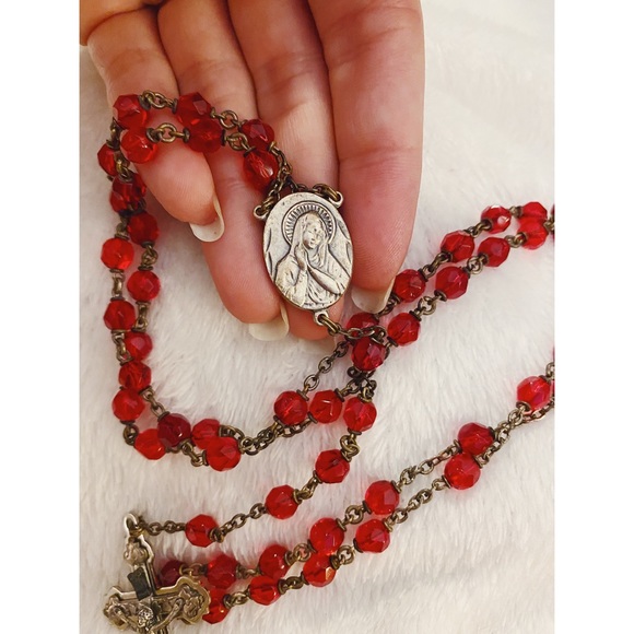 SOLD Antique Vampire Red Glass Rosary - Picture 4 of 8